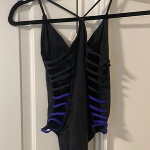 L Space Cut Out Full Piece